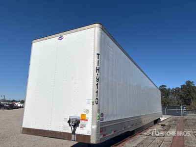 2020 Utility VS2DX 53 ft x 96 in Van Trailer