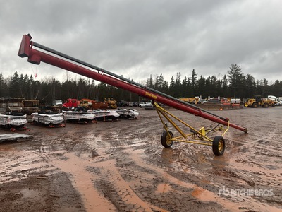 Farm King 7 in x 41 ft PTO Driven Grain Auger