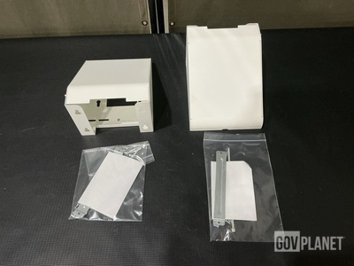 (60) Oberon 1011-00 Mounting Brackets
