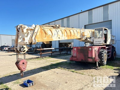 Link-Belt HSP-25 50000 lb 4x4 Rough Terrain Crane