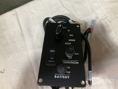 (21) General Dynamics 100141409-0501 Vehicular Operation Panels