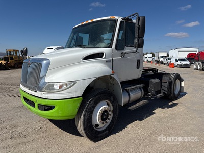 2012 International 4400 4x2 S/A Day Cab Truck Tractor