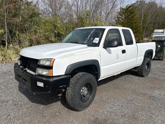 2006 Chevrolet Silverado K2500HD 4x4 Pickup