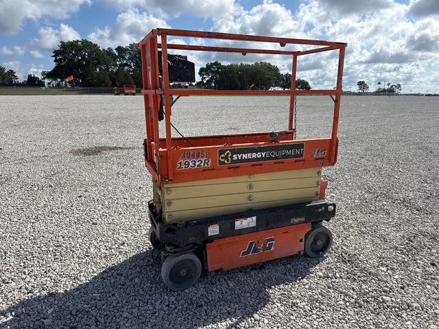 2019 JLG 1932R Electric Scissor Lift