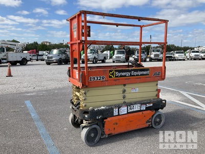 2018 JLG 1932R Electric Scissor Lift