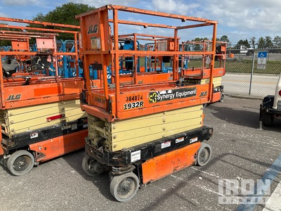 2018 JLG 1932R Electric Scissor Lift
