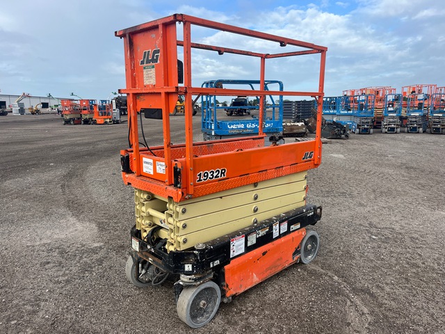 2019 JLG 1932R Electric Scissor Lift
