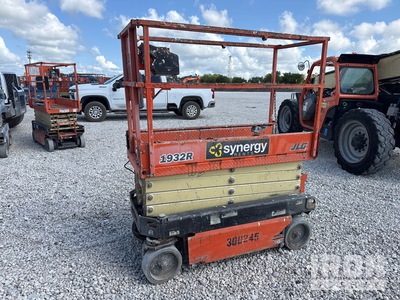 2017 JLG 1932R Electric Scissor Lift