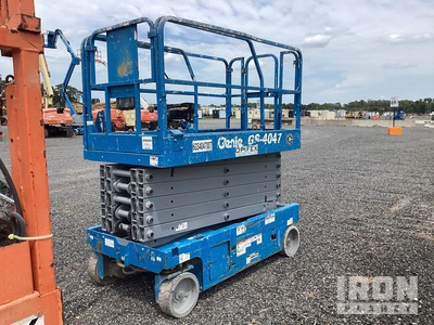 2018 Genie GS-4047 Electric Scissor Lift