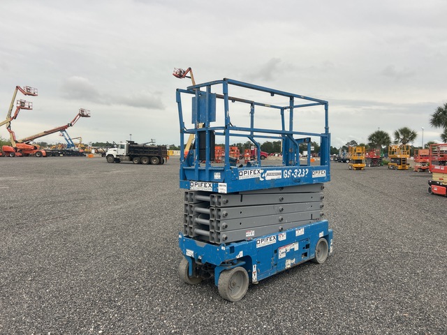 2018 Genie GS-3232 Electric Scissor Lift