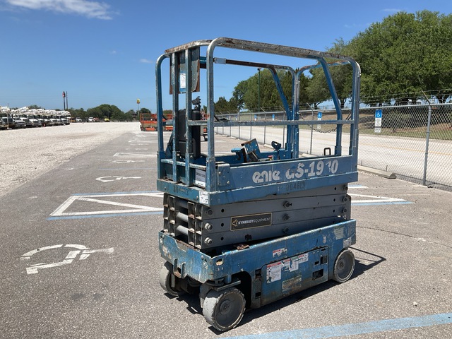 2019 Genie GS-1930 Electric Scissor Lift