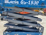 Chassis with Scissor Linkage