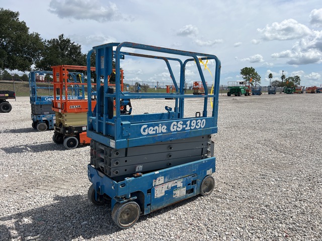 2019 Genie GS-1930 Electric Scissor Lift 2019 Genie GS-1930 Electric Scissor Lift