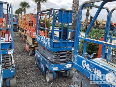 2018 Genie GS-1930 Electric Scissor Lift