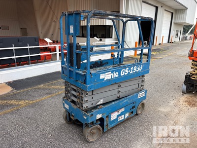 2018 Genie GS-1930 Electric Scissor Lift