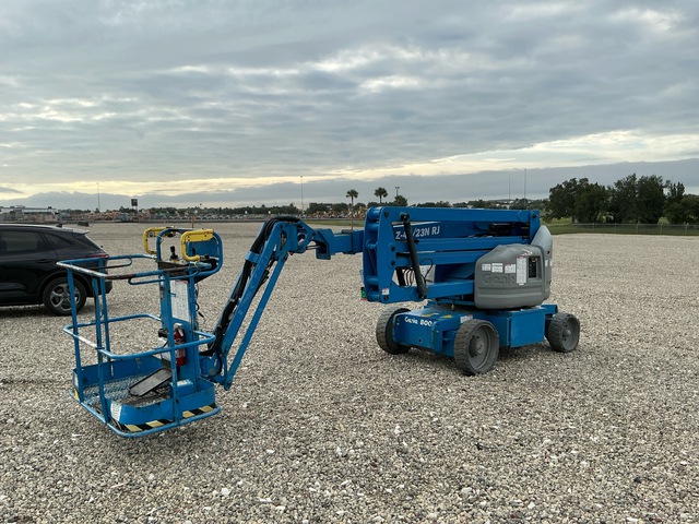 2018 Genie Z-40/23N RJ 2WD Electric Articulating Boom Lift 2018 Genie Z-40/23N RJ 2WD Electric Articulating Boom Lift