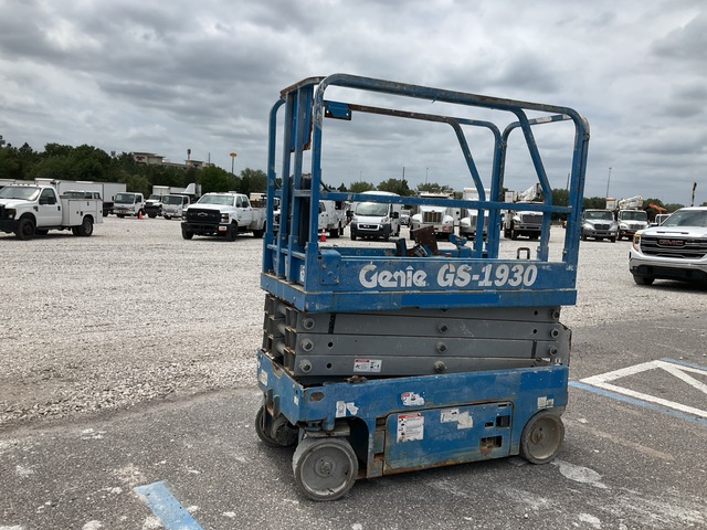 2018 Genie GS-1930 Electric Scissor Lift