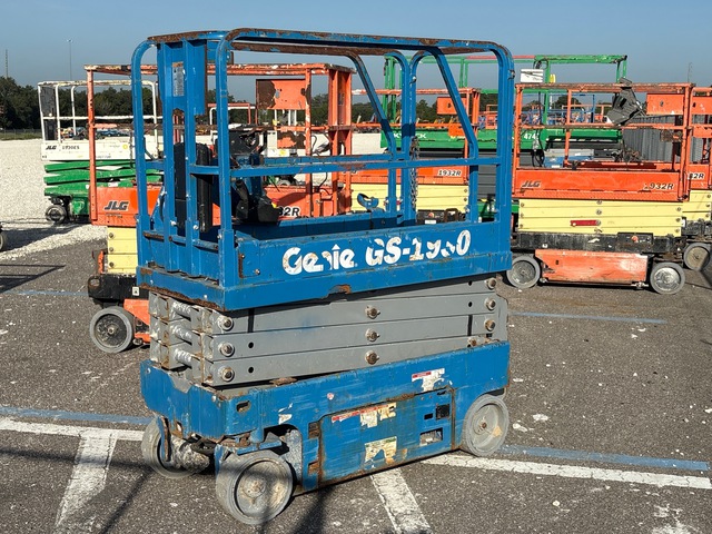 2018 Genie GS-1930 Electric Scissor Lift