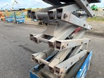 Chassis with Scissor Linkage