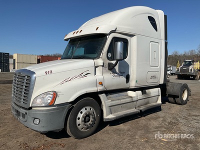 2014 Freightliner Cascadia 125 4x2 Cabeza Tractora Cabina Corta