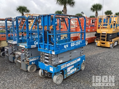 2017 Genie GS-1930 Electric Scissor Lift