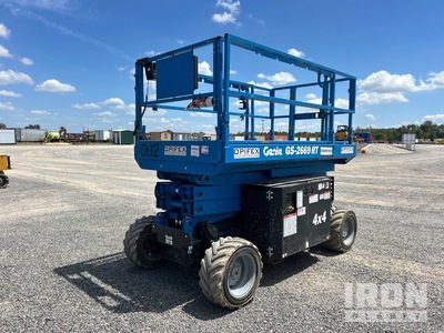 2018 Genie GS2669RT Diesel 4x4 Podnośnik nożycowy