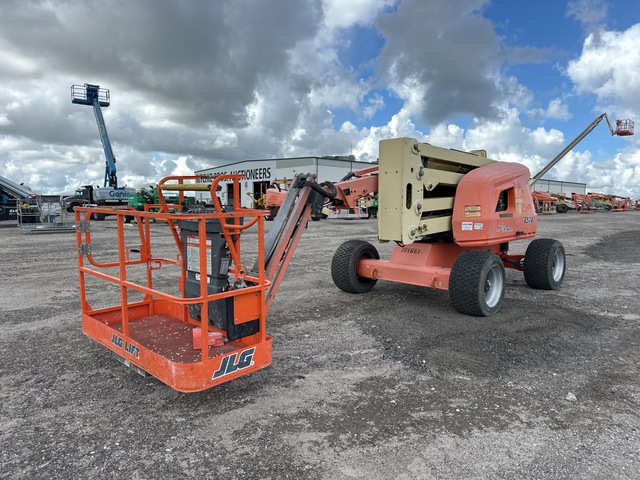 2018 JLG 450AJ 4WD Diesel Articulating Boom Lift