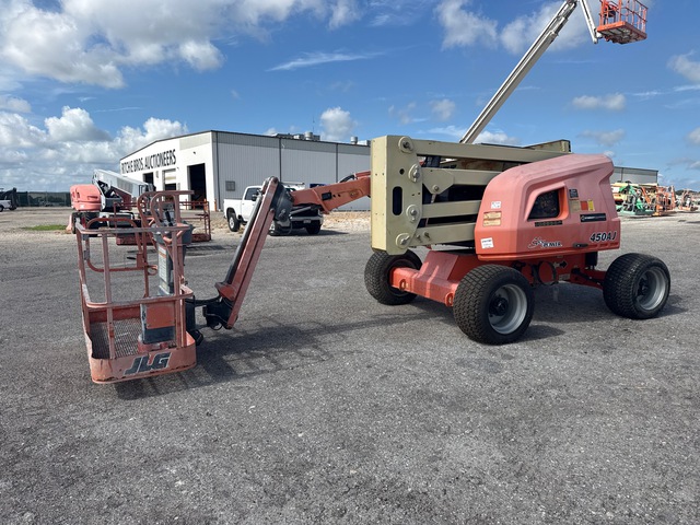 2018 JLG 450AJ 4WD Dual Fuel Articulating Boom Lift