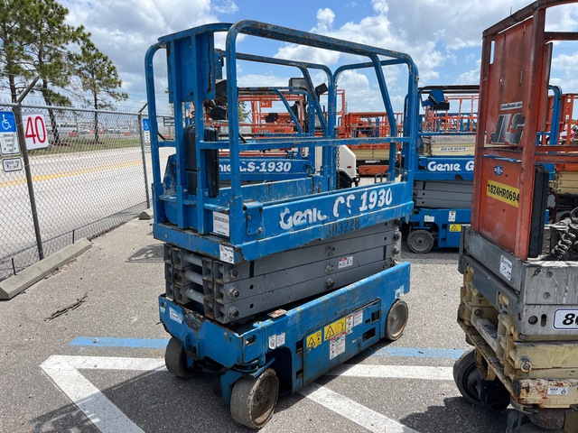 2018 Genie GS-1930 Electric Scissor Lift