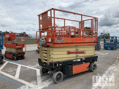 2018 JLG 4045R Electric シザーリフト