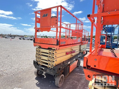 2018 JLG 4045R Electric Scissor Lift