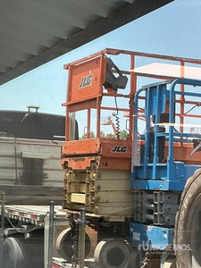 2018 JLG 3246ES Scissor Lift
