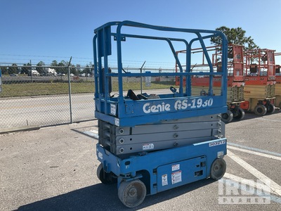 2018 Genie GS1930 Electric Scissor Lift