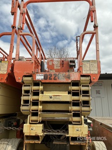 2017 JLG 3246ES Piattaforma aerea verticale