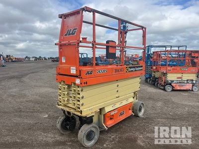 2018 JLG 2632ES Electric Scissor Lift