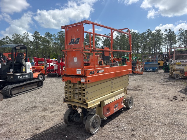 2017 JLG 2632ES Electric Scissor Lift