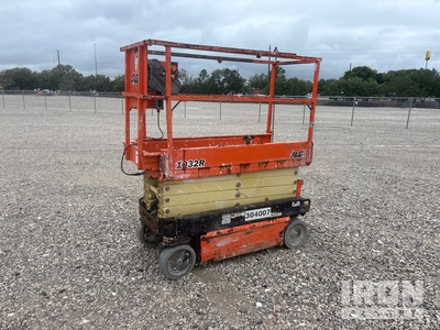 2018 JLG 1932R Electric منصة رفع متحركة