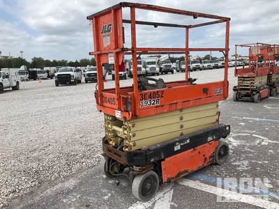 2018 JLG 1932R Electric Scissor Lift