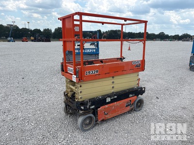 2017 JLG 1932R Electric Scissor Lift