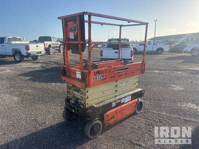 2018 JLG 1932R Electric منصة رفع متحركة