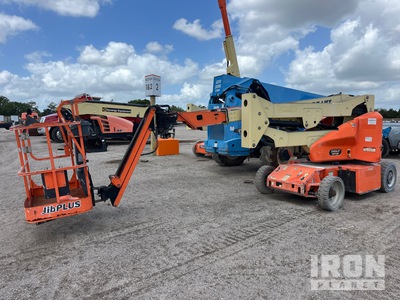 2017 JLG E400AJPN 2WD Electric Boom Lifts Articulating Boom Lift