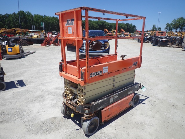 2019 JLG 1932R Electric Scissor Lift