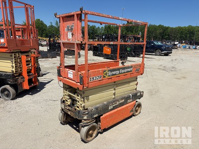 2018 JLG 1932R Electric Scissor Lift