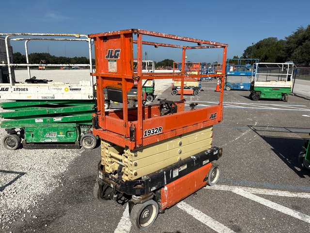 2018 JLG 1932R Electric Scissor Lift