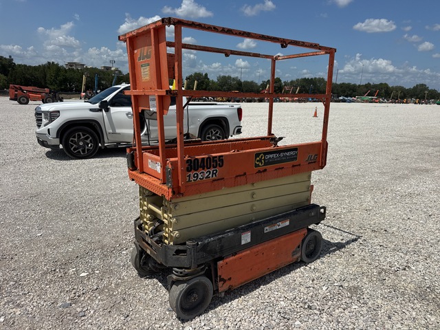 2019 JLG 1932R Electric Scissor Lift