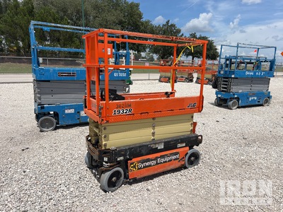 2018 JLG 1932R Electric Scissor Lift