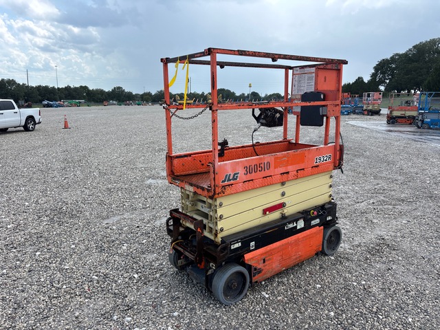 2017 JLG 1932R Electric Scissor Lift