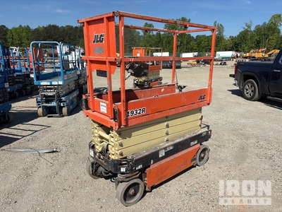 2018 JLG 1932R Electric Scissor Lift