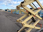 Chassis with Scissor Linkage