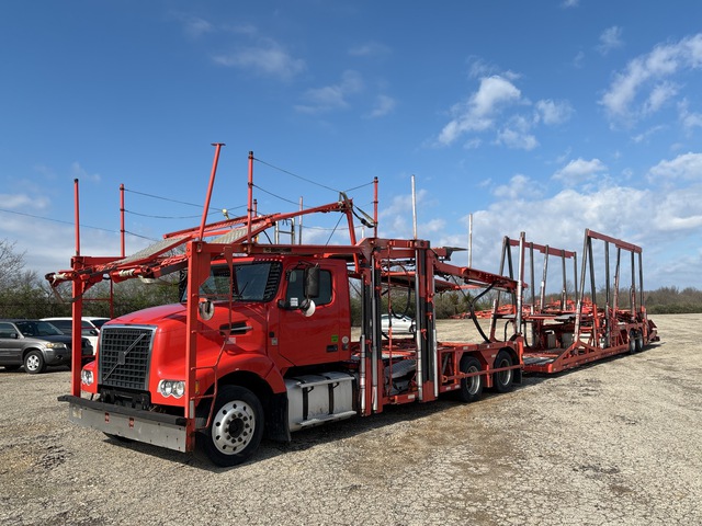 2015 Volvo VAH Car Carrier Truck w/2015 Cottrell CX-11HCSD Trailer 2015 Volvo VAH Car Carrier Truck w/2015 Cottrell CX-11HCSD Trailer